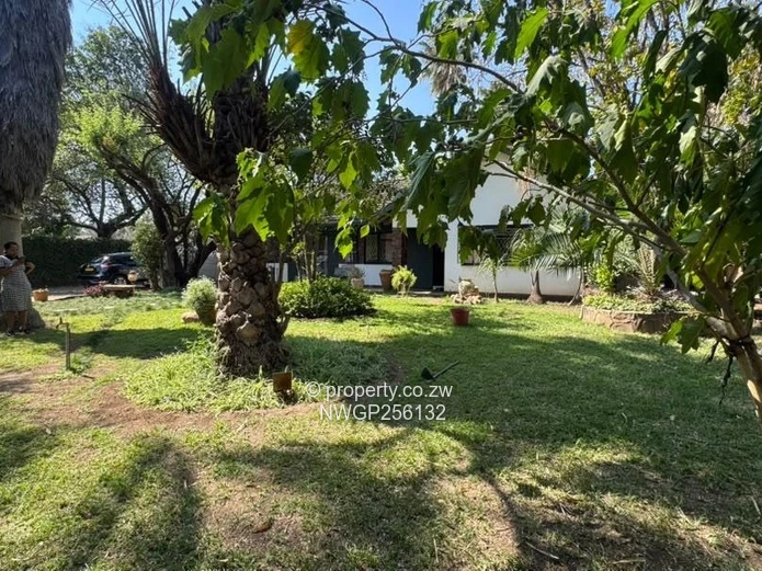 Spacious 3-Bed Home in Ilanda on 1679m² with Borehole & Solar