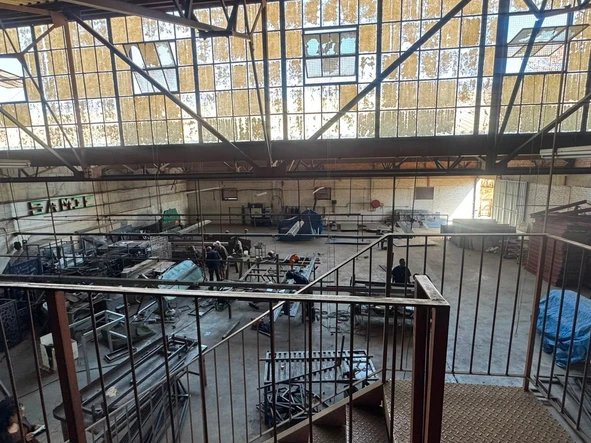 Warehouse & Factory
