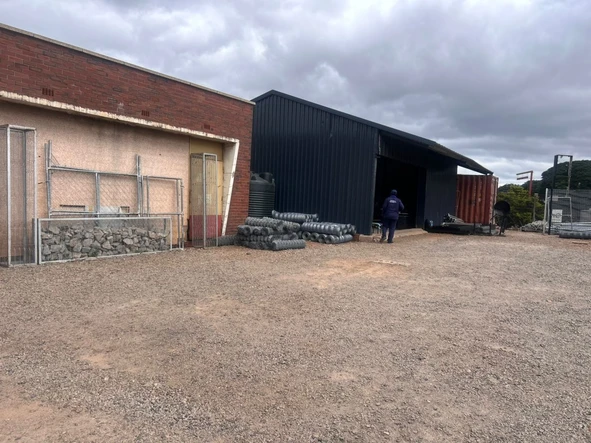 Warehouse & Factory
