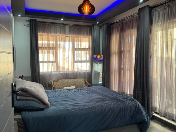 2 Unit Townhouse Complex
