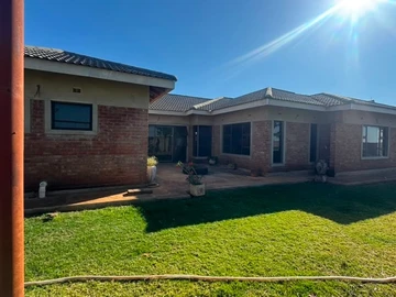 4 Bedroom House