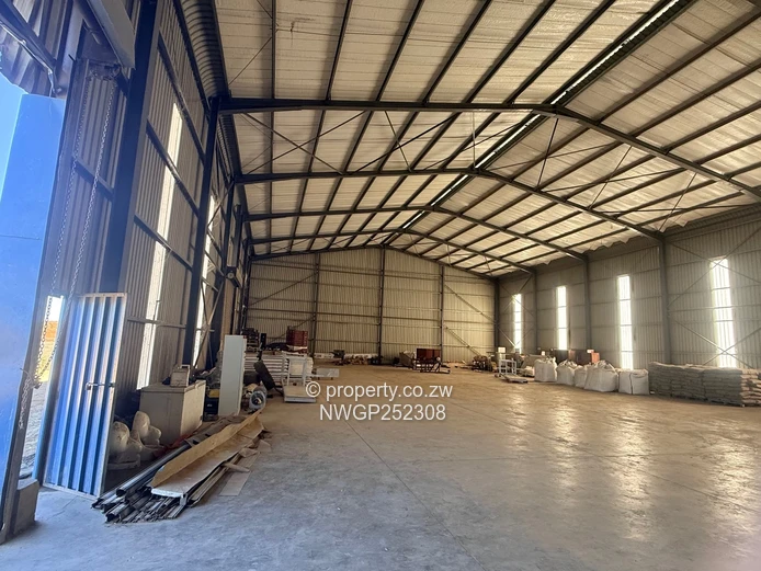 Donnington West: 9,402m² Industrial with 800m² Blue Warehouse & Borehole