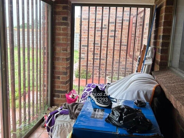 Incomplete Luxury Home for Sale – Spacious Property with Cottage & Borehole