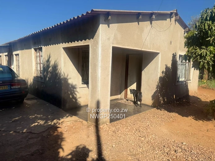 ?? For Sale | 4-Bedroom Family Home In Nketa 8 | $45,000