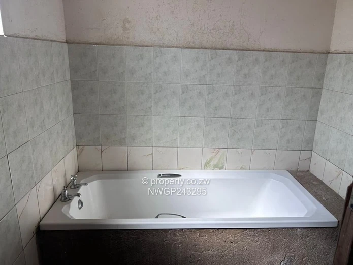 Investor’s Dream Fixer-Upper in Prime Woodlands, Bulawayo