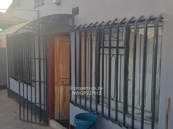 Charming 2-Bedroom Home in Pumula South, Bulawayo for Sale!