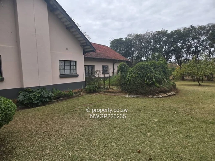 Spacious 4-Bedroom Home with Borehole in Riverside North, Bulawayo