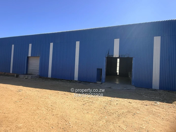 Donnington West: 9,402m² Industrial with 800m² Blue Warehouse & Borehole