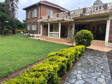 5 Bedroom House